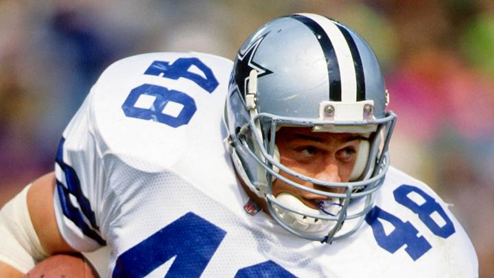 Dallas Cowboys fullback Daryl Johnston in 1991 against the Green Bay Packers; USA TODAY Sports Dallas Cowboys fullback Daryl Johnston in 1991 against the Green Bay Packers; USA TODAY Sports
