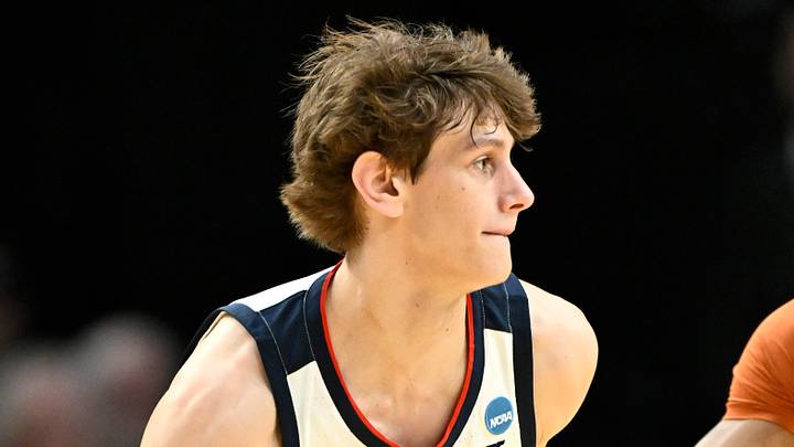 Mar 21, 2026; Portland, OR, USA; Gonzaga Bulldogs guard Davis Fogle (4) dribbles against Texas Longhorns forward Dailyn Swain (3) in the first half during a second round game of the men's 2026 NCAA Tournament at Moda Center. Mandatory Credit: Craig Strobeck-Imagn Images Mar 21, 2026; Portland, OR, USA; Gonzaga Bulldogs guard Davis Fogle (4) dribbles against Texas Longhorns forward Dailyn Swain (3) in the first half during a second round game of the men's 2026 NCAA Tournament at Moda Center. Mandatory Credit: Craig Strobeck-Imagn Images