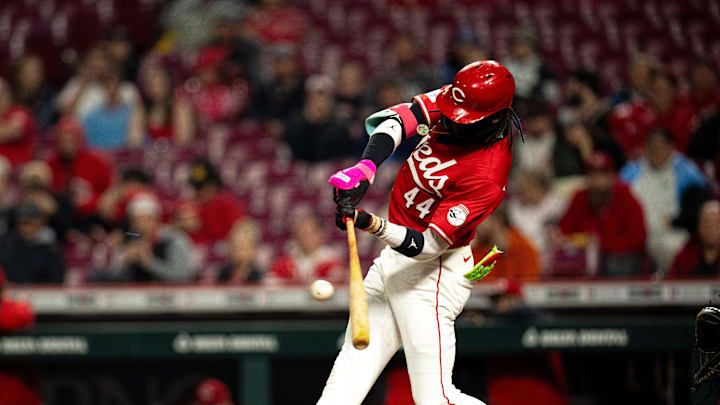 Cincinnati Reds shortstop Elly De La Cruz (44) hits a home run in the fifth inning of the MLB