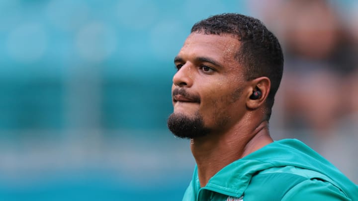 Aug 23, 2025; Miami Gardens, Florida, USA; Miami Dolphins safety Minkah Fitzpatrick (29) looks on before the game against the Jacksonville Jaguars at Hard Rock Stadium. Mandatory Credit: Sam Navarro-Imagn Images Aug 23, 2025; Miami Gardens, Florida, USA; Miami Dolphins safety Minkah Fitzpatrick (29) looks on before the game against the Jacksonville Jaguars at Hard Rock Stadium. Mandatory Credit: Sam Navarro-Imagn Images
