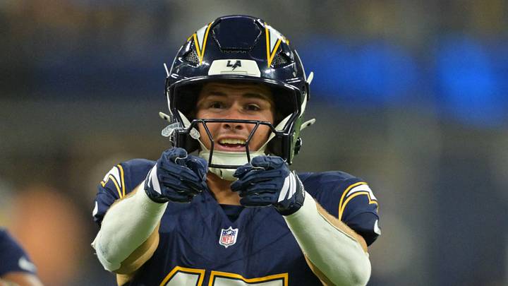Oct 23, 2025; Inglewood, California, USA; Los Angeles Chargers wide receiver Ladd McConkey (15) reacts against the Minnesota Vikings during the second half at SoFi Stadium. Mandatory Credit: Jayne Kamin-Oncea-Imagn Images Oct 23, 2025; Inglewood, California, USA; Los Angeles Chargers wide receiver Ladd McConkey (15) reacts against the Minnesota Vikings during the second half at SoFi Stadium. Mandatory Credit: Jayne Kamin-Oncea-Imagn Images