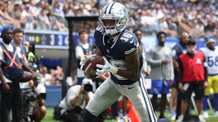 Dallas Cowboys v Los Angeles Rams