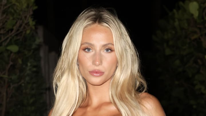 Alix Earle Alix Earle