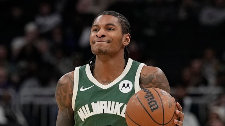 Detroit Pistons v Milwaukee Bucks Detroit Pistons v Milwaukee Bucks