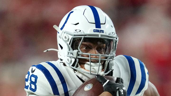 Indianapolis Colts running back Jonathan Taylor carries the ball