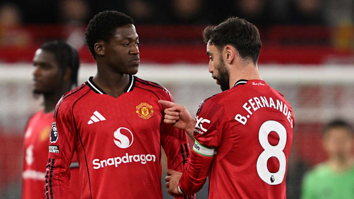 Kobbie Mainoo (left) and Bruno Fernandes (right) both face uncertain futures.