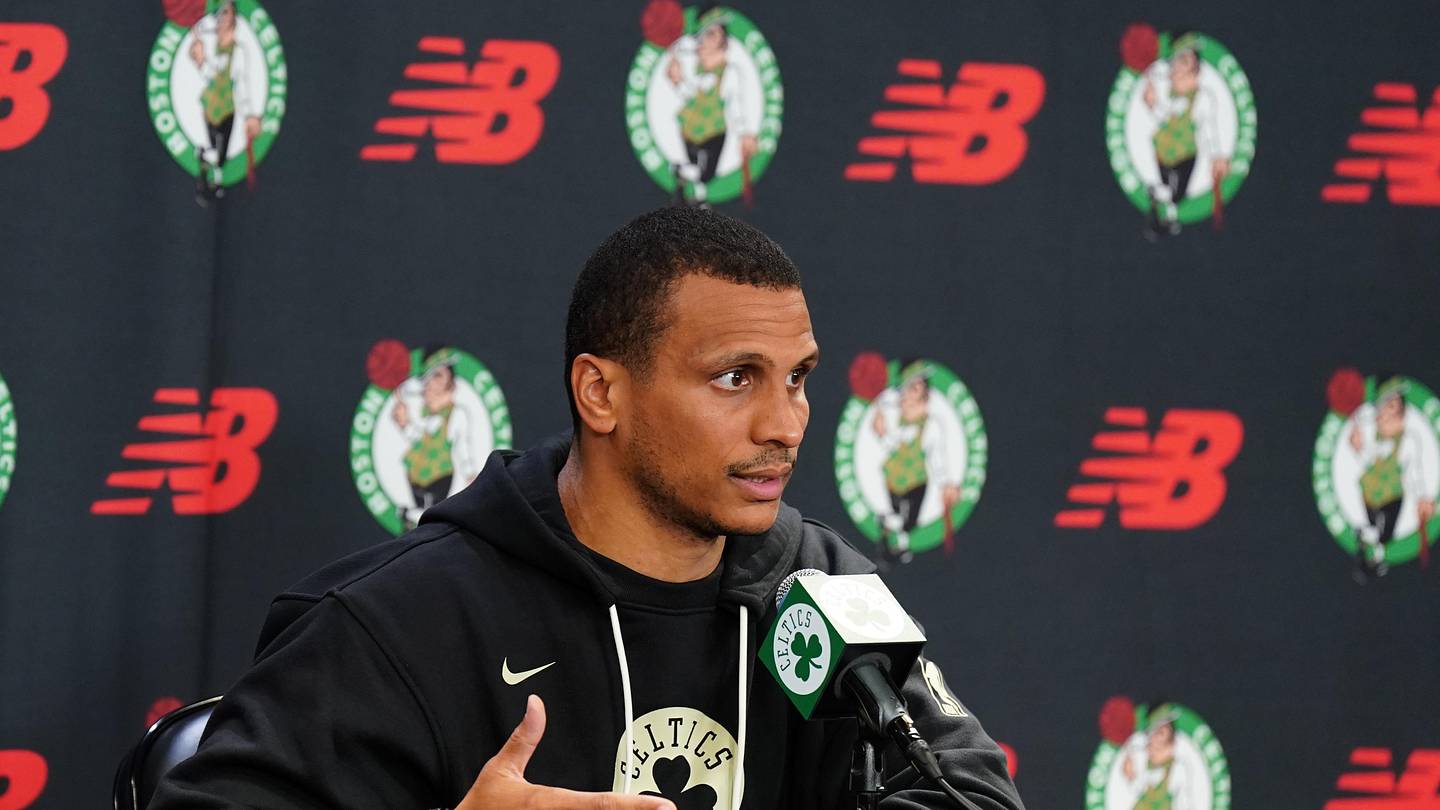 Joe Mazzulla says the quiet part out loud before Celtics-Magic Game 2