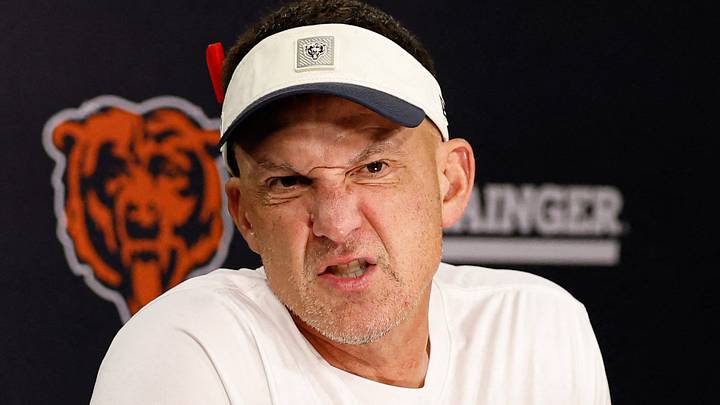 Chicago Bears defensive coordinator Dennis Allen