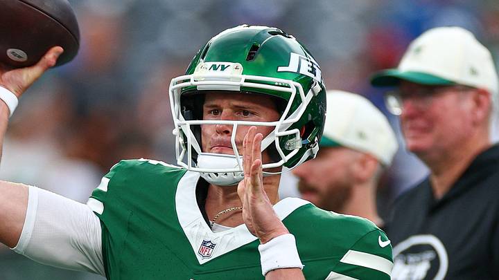 New York Jets quarterback Brady Cook New York Jets quarterback Brady Cook