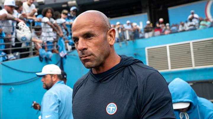 Tennessee Titans coach Robert Saleh heads to the field Tennessee Titans coach Robert Saleh heads to the field