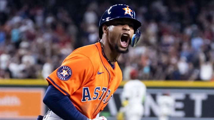Jul 22, 2025; Phoenix, Arizona, USA; Houston Astros infielder Brice Matthews celebrates as he rounds the bases after hitting a two run home run in the eighth inning against the Arizona Diamondbacks at Chase Field Jul 22, 2025; Phoenix, Arizona, USA; Houston Astros infielder Brice Matthews celebrates as he rounds the bases after hitting a two run home run in the eighth inning against the Arizona Diamondbacks at Chase Field