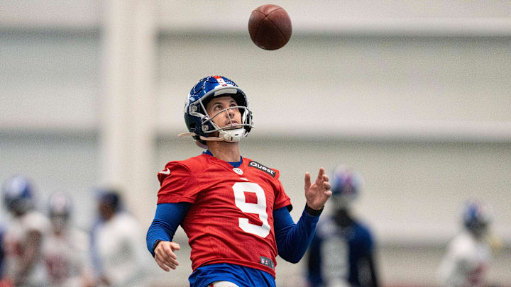 New York Giants place kicker Graham Gano (9) will not kick Sunday against the Chargers as he's nursing a groin injury. New York Giants place kicker Graham Gano (9) will not kick Sunday against the Chargers as he's nursing a groin injury.