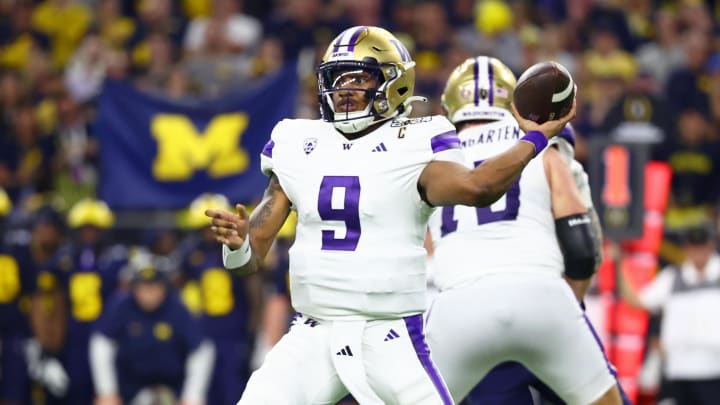 Jan 8, 2024; Houston, TX, USA; Washington Huskies quarterback Michael Penix Jr. (9) passes the ball Jan 8, 2024; Houston, TX, USA; Washington Huskies quarterback Michael Penix Jr. (9) passes the ball