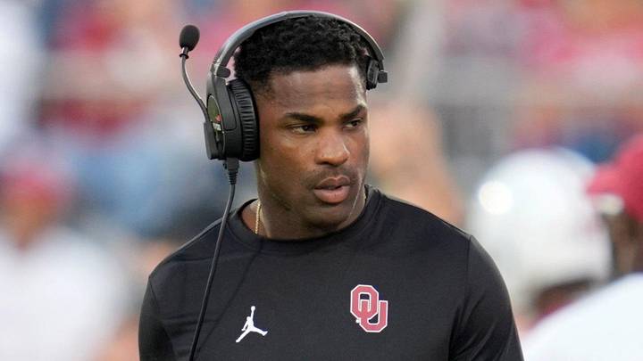 Oklahoma running backs coach DeMarco Murray walks on the sideline during a college football game between the University of Oklahoma Sooners (OU) and the Houston Cougars at Gaylord Family – Oklahoma Memorial Stadium in Norman, Okla., Saturday, Sept. 7, 2024. Oklahoma running backs coach DeMarco Murray walks on the sideline during a college football game between the University of Oklahoma Sooners (OU) and the Houston Cougars at Gaylord Family – Oklahoma Memorial Stadium in Norman, Okla., Saturday, Sept. 7, 2024.