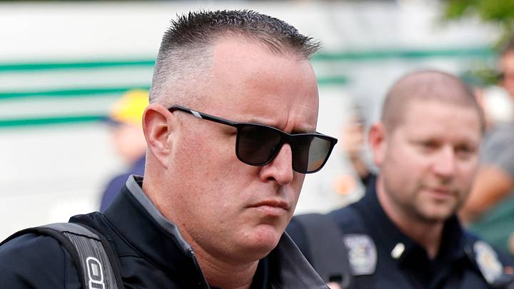 Sep 19, 2026; South Bend, Indiana, USA; Michigan State Spartans head coach Pat Fitzgerald arrives before the game against the Notre Dame Fighting Irish at Notre Dame Stadium. Mandatory Credit: Michael Caterina-Imagn Images Sep 19, 2026; South Bend, Indiana, USA; Michigan State Spartans head coach Pat Fitzgerald arrives before the game against the Notre Dame Fighting Irish at Notre Dame Stadium. Mandatory Credit: Michael Caterina-Imagn Images