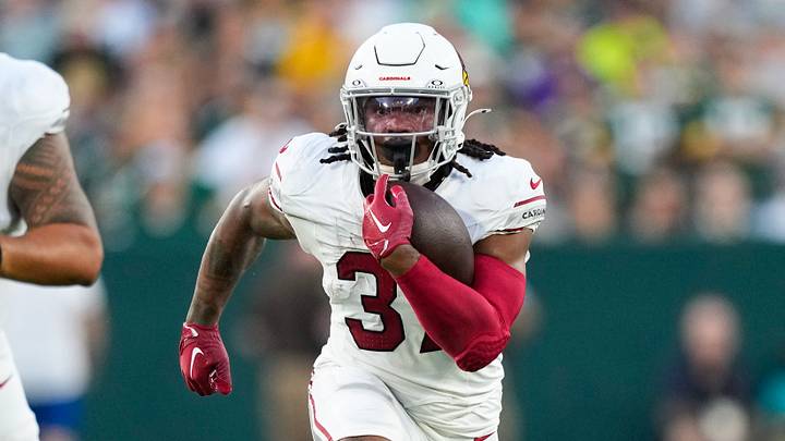 Aug 28, 2026; Green Bay, Wisconsin, USA; Arizona Cardinals running back Corey Kiner (37) rushes with the football during the first quarter against the Green Bay Packers at Lambeau Field. Mandatory Credit: Jeff Hanisch-Imagn Images Aug 28, 2026; Green Bay, Wisconsin, USA; Arizona Cardinals running back Corey Kiner (37) rushes with the football during the first quarter against the Green Bay Packers at Lambeau Field. Mandatory Credit: Jeff Hanisch-Imagn Images
