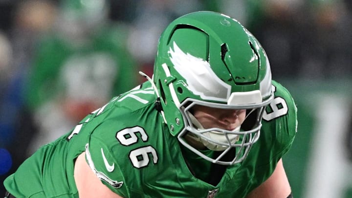 Philadelphia Eagles center Drew Kendall