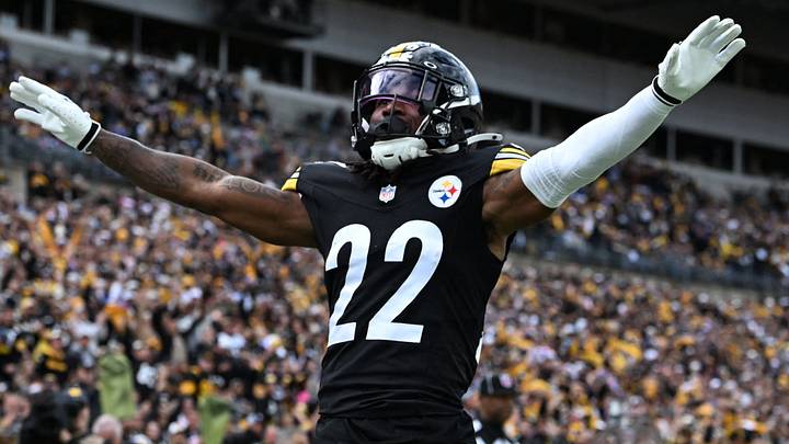 Oct 11, 2026; Pittsburgh, Pennsylvania, USA; Pittsburgh Steelers cornerback Asante Samuel Jr. (22) reacts after breaking up a pass in the end zone in the fourth quarter against the Indianapolis Colts at Acrisure Stadium. Mandatory Credit: Barry Reeger-Imagn Images Oct 11, 2026; Pittsburgh, Pennsylvania, USA; Pittsburgh Steelers cornerback Asante Samuel Jr. (22) reacts after breaking up a pass in the end zone in the fourth quarter against the Indianapolis Colts at Acrisure Stadium. Mandatory Credit: Barry Reeger-Imagn Images