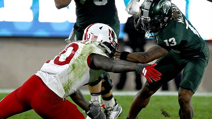 Husker linebacker Vincent Shavers tackles Michigan State wide receiver Chrishon McCray during the fourth quarter. Husker linebacker Vincent Shavers tackles Michigan State wide receiver Chrishon McCray during the fourth quarter.