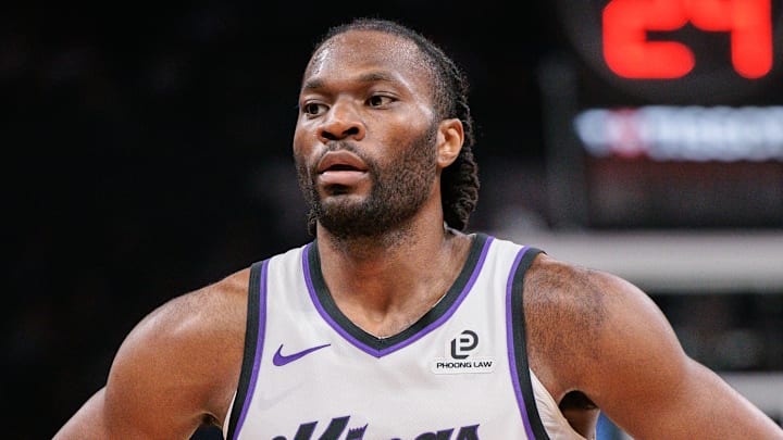 Sacramento Kings v Oklahoma City Thunder