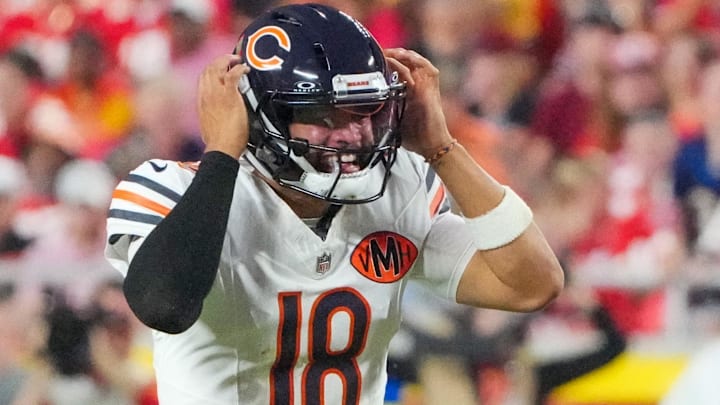  Chicago Bears quarterback Caleb Williams (18) gestures at the line against the Kansas City Chiefs during the first half of the game at GEHA Field at Arrowhead Stadium.