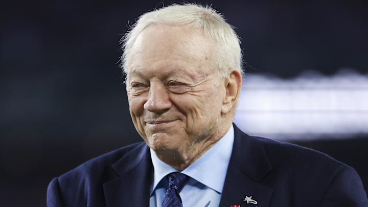 Dallas Cowboys owner Jerry Jones