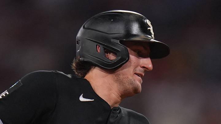 Aug 6, 2026; Boston, Massachusetts, USA; Chicago White Sox shortstop Colson Montgomery (12) scores on an error by the Boston Red Sox in the fifth inning at Fenway Park. Mandatory Credit: David Butler II-Imagn Images Aug 6, 2026; Boston, Massachusetts, USA; Chicago White Sox shortstop Colson Montgomery (12) scores on an error by the Boston Red Sox in the fifth inning at Fenway Park. Mandatory Credit: David Butler II-Imagn Images