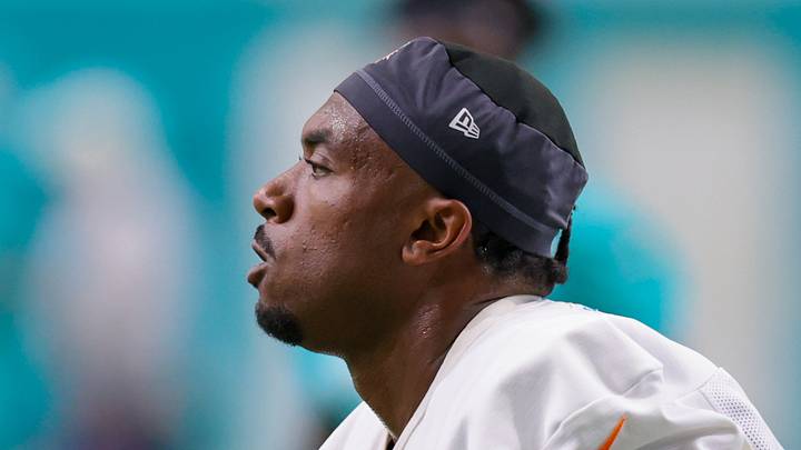 Miami Dolphins tackle Austin Jackson Miami Dolphins tackle Austin Jackson