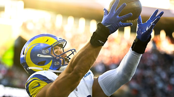Nov 17, 2024; Foxborough, Massachusetts, USA; Los Angeles Rams tight end Colby Parkinson (86) makes a catch for a touchdown against the New England Patriots during the second half at Gillette Stadium. Mandatory Credit: Eric Canha-Imagn Images Nov 17, 2024; Foxborough, Massachusetts, USA; Los Angeles Rams tight end Colby Parkinson (86) makes a catch for a touchdown against the New England Patriots during the second half at Gillette Stadium. Mandatory Credit: Eric Canha-Imagn Images