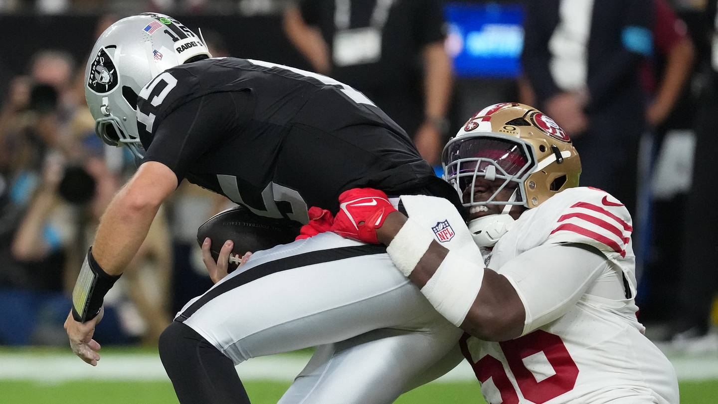 Raider Nation Embraces Patience As Fernando Mendoza Completes Preseason