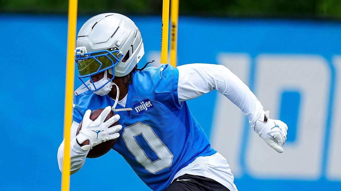 Jahmyr Gibbs' return to Lions practice makes an extension feel imminent