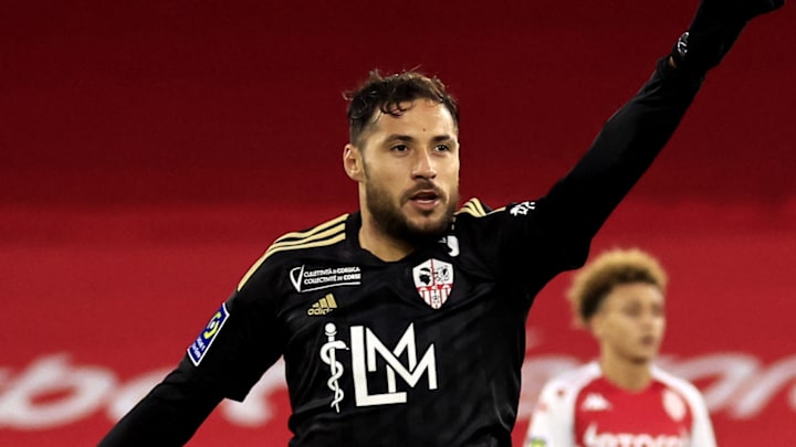 Youcef Belaïli introuvable du côté d'Ajaccio