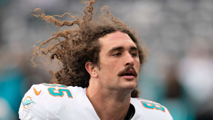Miami Dolphins tight end Greg Dulcich