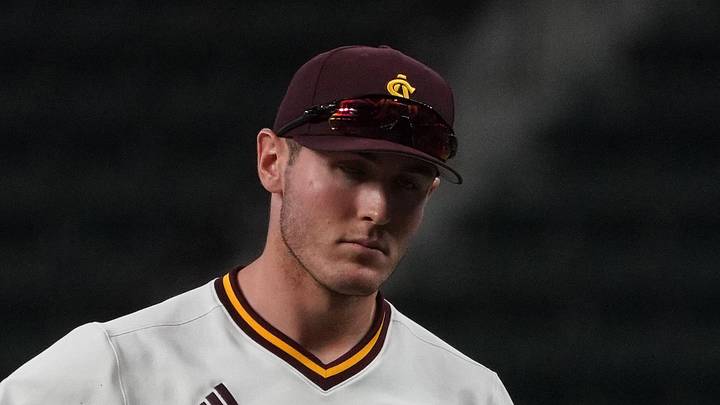 Feb 28, 2026; Arlington, TX, USA; Tennessee Volunteers against Arizona State Sun Devils during the Amegy Bank College Baseball Series at Globe Life Field. Mandatory Credit: Dustin Safranek-Imagn Images