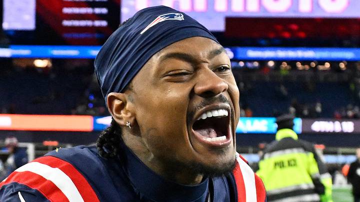 Washington Commanders wide receiver Stefon Diggs Washington Commanders wide receiver Stefon Diggs