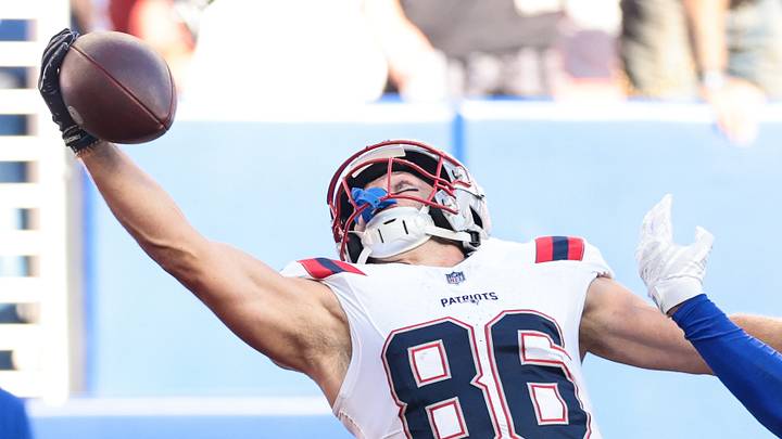 New England Patriots v Buffalo Bills New England Patriots v Buffalo Bills
