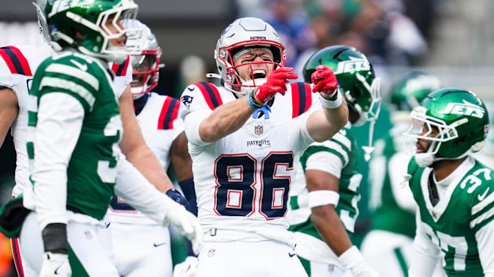 New England Patriots wide receiver Efton Chism III (86) celebrates after a play during a game against the New York Jets at MetLife Stadium, Dec 28, 2025, East Rutherford, NJ, USA.
