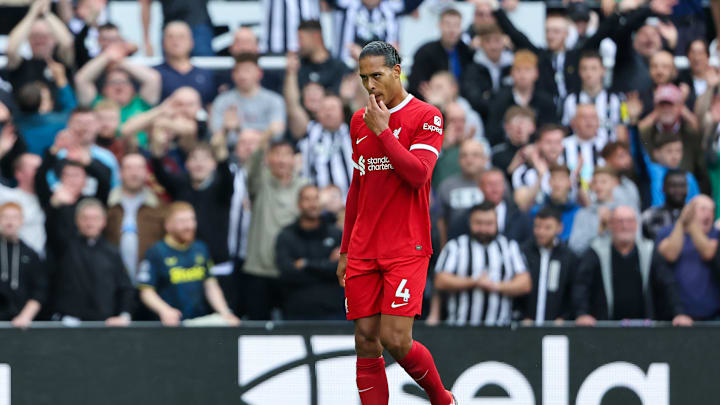 Virgil van Dijk a du quitté les siens avant la demi-heure de jeu