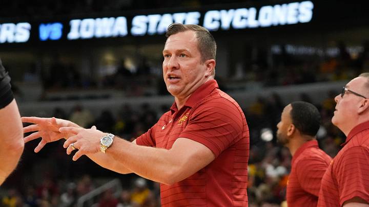 Mar 27, 2026; Chicago, IL, USA; Iowa State Cyclones head coach T.J. Otzelberger speaks with the referee during the first half against the Tennessee Volunteers during a Sweet Sixteen game of the Midwest Regional of the men's 2026 NCAA Tournament at United Center. Mar 27, 2026; Chicago, IL, USA; Iowa State Cyclones head coach T.J. Otzelberger speaks with the referee during the first half against the Tennessee Volunteers during a Sweet Sixteen game of the Midwest Regional of the men's 2026 NCAA Tournament at United Center.