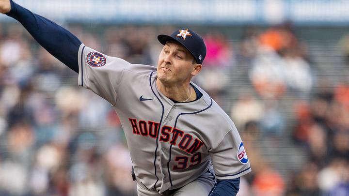 Houston Astros pitcher Hayden Wesneski (39) throws a pitch. Houston Astros pitcher Hayden Wesneski (39) throws a pitch.