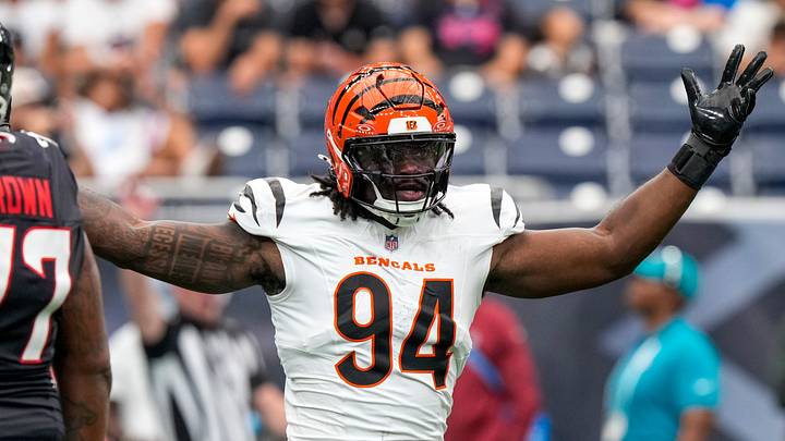 Cincinnati Bengals defensive end Shemar Stewart (94) celebrates a sack in the fourth quarter of the NFL Week 2 game between the Houston Texans and the Cincinnati Bengals at Reliant Stadium in Houston on Sunday, Sept. 20, 2026. The Bengals improved to 2-0 on the season with a 20-6 win on the road.