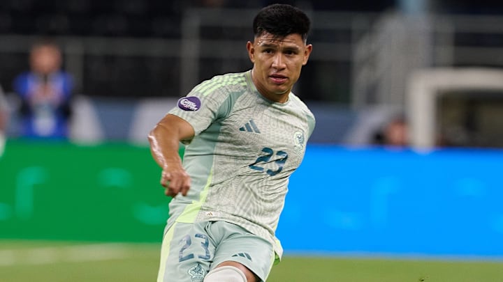 Jesús Gallardo will lead a young version of El Tri that will take the field at the Arena Beira-Rio Jesús Gallardo will lead a young version of El Tri that will take the field at the Arena Beira-Rio