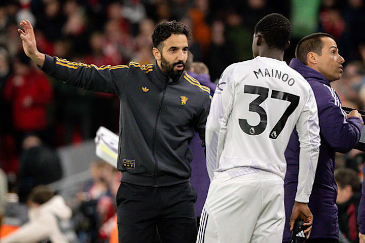 รูเบน อโมริม, คอบบี้ ไมนู