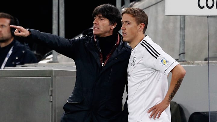 Jogi Löw mit Max Kruse bei der Qualifikation für die WM 2014