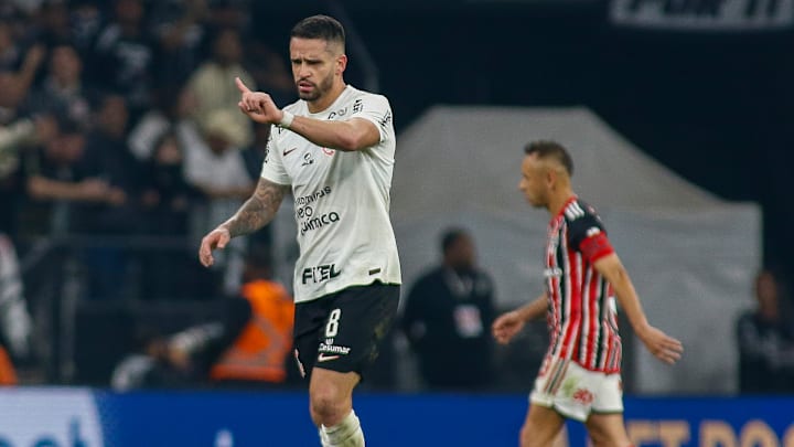 Meio-campista é ídolo da Fiel