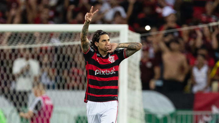 Flamengo venceu o primeiro jogo do confronto no Maracanã Flamengo venceu o primeiro jogo do confronto no Maracanã
