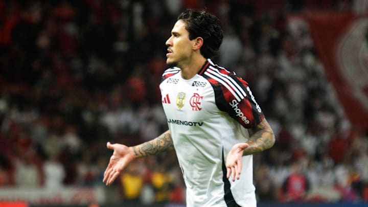 Pedro foi o nome da vitória rubro-negra no Beira-Rio Pedro foi o nome da vitória rubro-negra no Beira-Rio