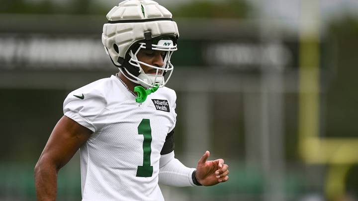 Azareye'h Thomas is ready to get back on track to be a key contributor for the Jets this season. Azareye'h Thomas is ready to get back on track to be a key contributor for the Jets this season.