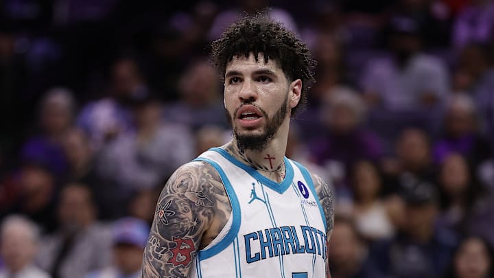 Charlotte Hornets guard LaMelo Ball (1) Charlotte Hornets guard LaMelo Ball (1)