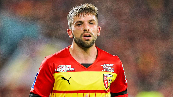 Jimmy Cabot a défendu avec humour Neymar sur son compte Twitter